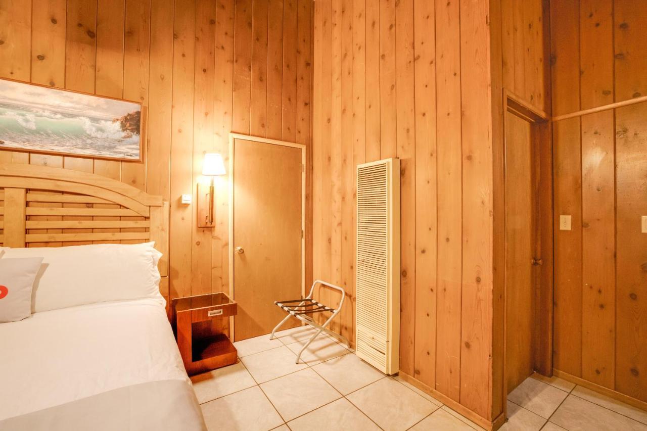 Arrowhead Tree Top Lodge Лейк-Арроугед Екстер'єр фото